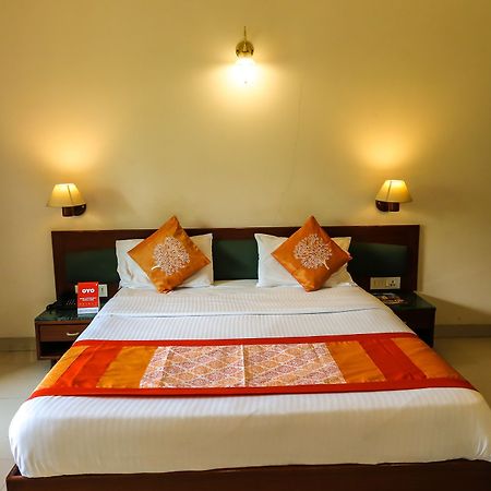 Hotel Lotus Pune Exterior foto