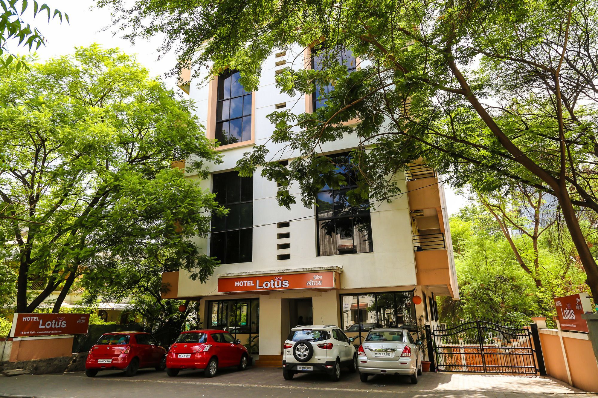 Hotel Lotus Pune Exterior foto